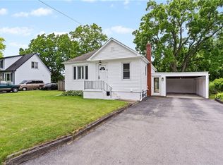 3 Philpark Rd, Saint Catharines, ON L2N 4E4