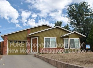 4224 Applewood Dr, Farmington, NM 87402