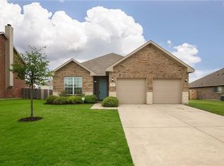 202 Colt Dr, Waxahachie, TX 75165