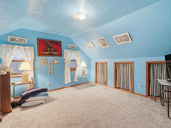 2nd image of 641 W Main St