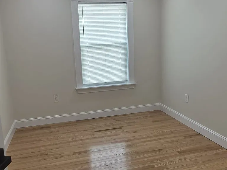 Rebecca Pl — Photo 9