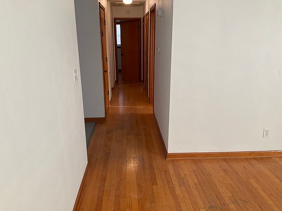 4th image of 1407 Haydon St