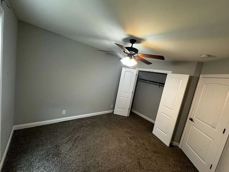 3858 Maliki Dr — Photo 29