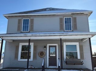 91 E Stephenson Ave, Gwinn, MI 49841