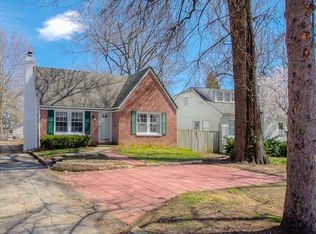 7433 Belinder Ave, Prairie Village, KS 66208