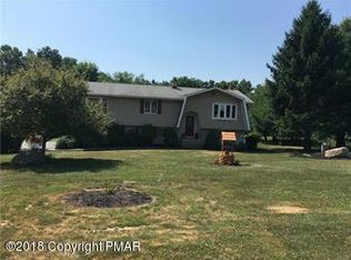 129 Ramblewood Dr, Bangor, PA 18013