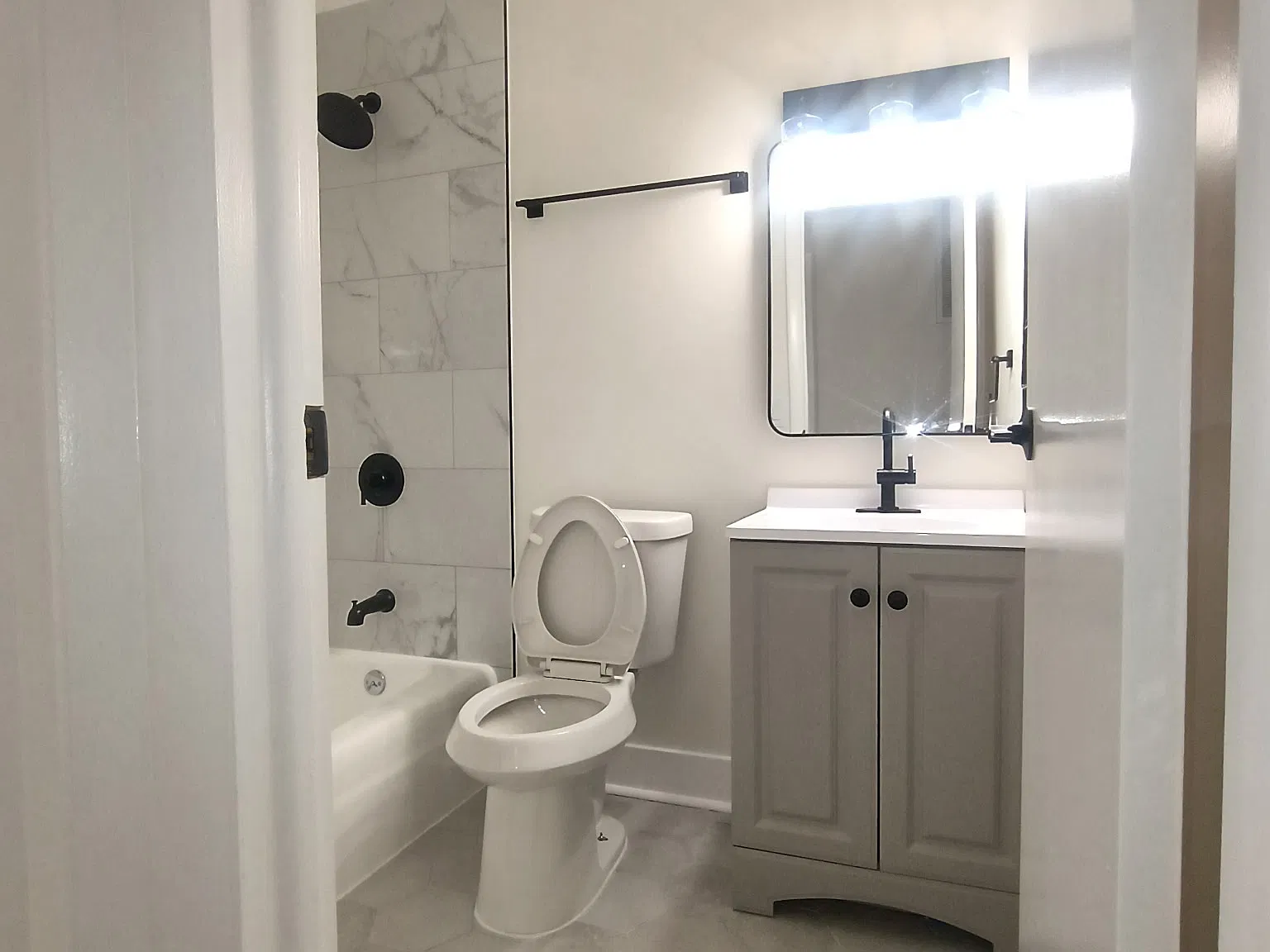 1 bed, 750 sqft, $1,195 — Photo 4