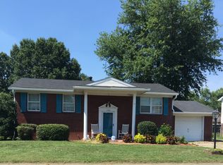 1728 Driftwood Dr, Clarksville, IN 47129