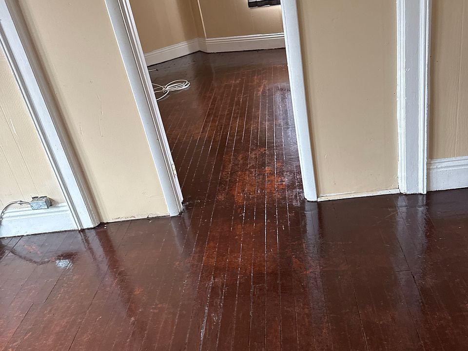 1st image of 155 Grote St