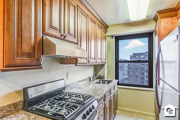 Sold by Coldwell Banker Reliable Real Estate | media 22