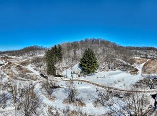 18710 Doudna Ln, Richland Center, WI 53581