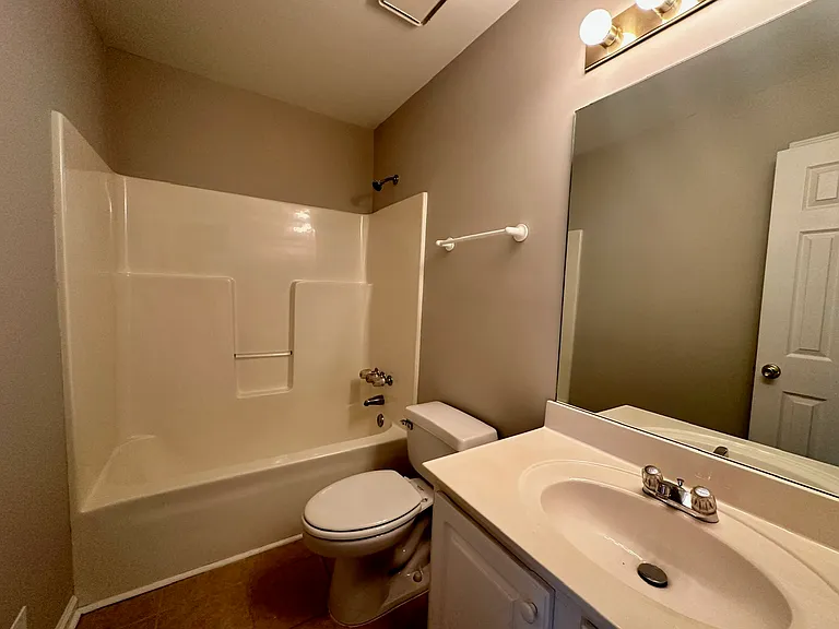 5885 Sarah Orr Ln — Photo 29