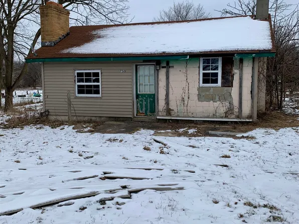7501 Colby Rd, Bancroft, MI 48414