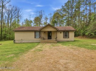 707 Gum Springs Rd, Braxton, MS 39044