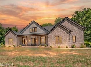 6604 Deermont Ct, Gibsonville, NC 27249