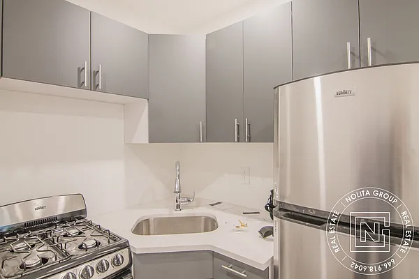 Rented by Nolita Group | media 15