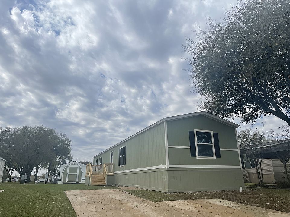 1st image of 920 Century Plaza Dr #473