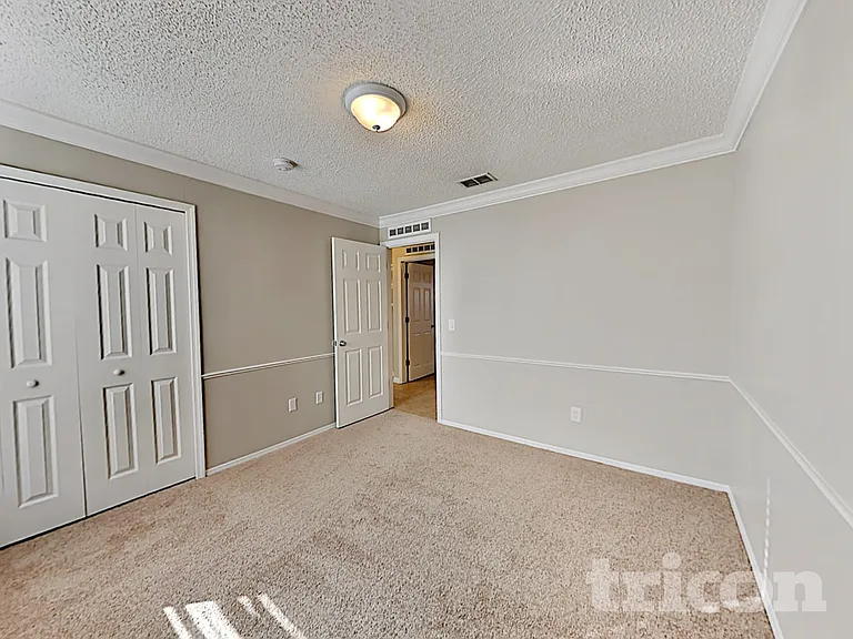 8514 Blackberry Ave — Photo 11