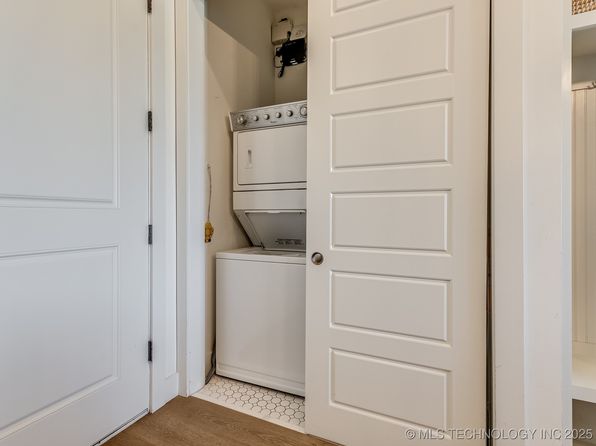 29 Water St UNIT 9D, Eufaula, OK 74432