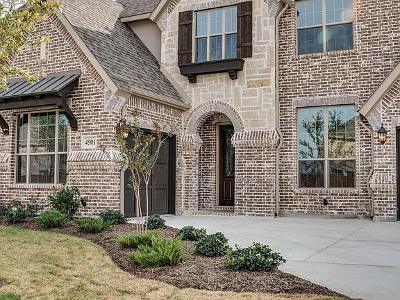 3rd image of 4501 Autumn Sage Dr