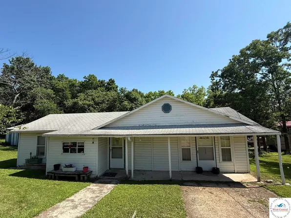 21609 Valley Rd, Warsaw, MO 65355