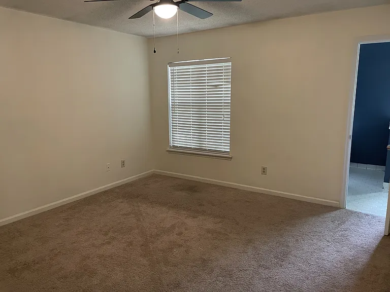 1024 Durban Dr — Photo 7