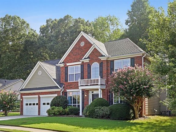 2nd image of 812 Fairmont Park Dr