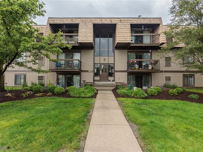 9620 Cove Dr UNIT A11, North Royalton, OH, 44133