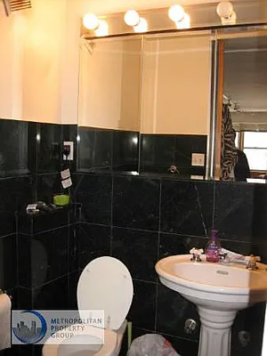 Rented by Metropolitan Property Group | media 37