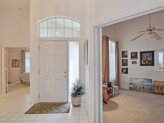 4th image of 8857 Lakeside Cir