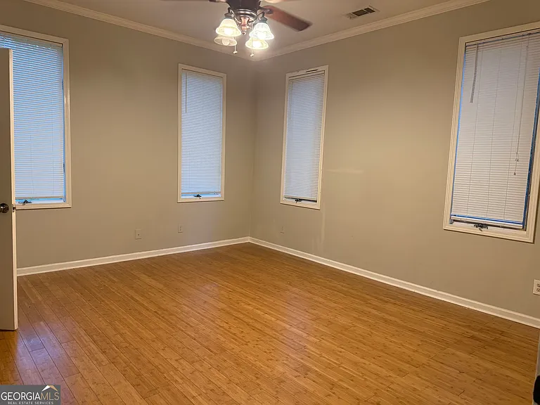 311 Wesleyan Dr — Photo 4