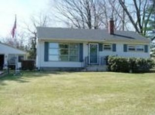 2202 Burlington Beach Rd, Valparaiso, IN 46383