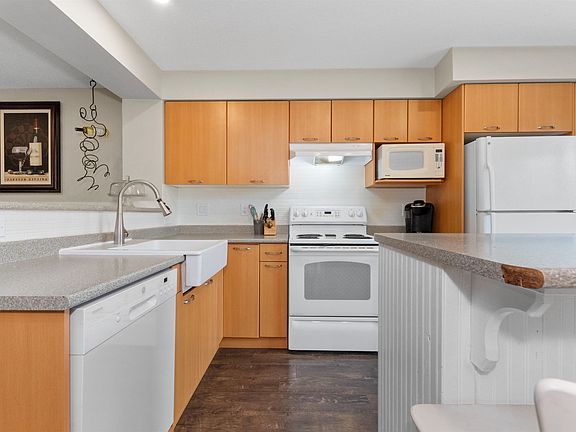 4th image of 4401 Blauson Blvd #33