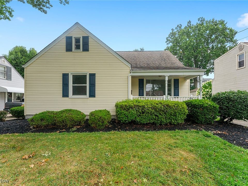 1st image of 239 Elmwood Dr