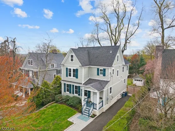 86 Cedar St, Millburn Twp., NJ 07041