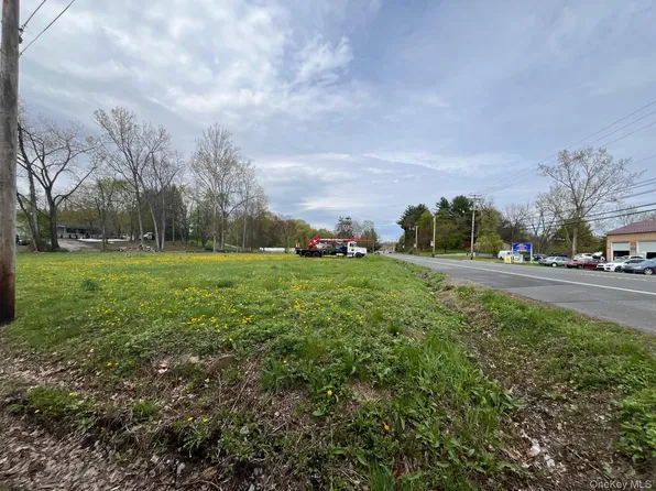 Us-9W, Marlboro, NY 12542