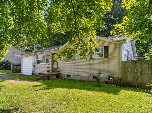 6009 Panama Dr, Hermitage, TN 37076