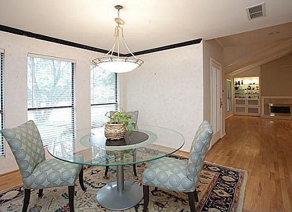 2nd image of 6629 Coolglen Dr
