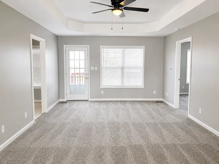 635 Ashley Oaks Dr — Photo 2