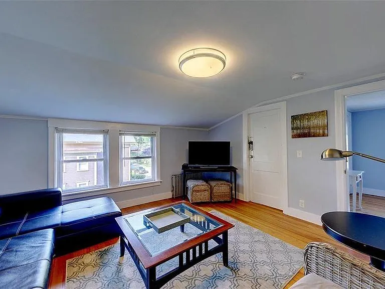 77 Mawney St #3 — Photo 1
