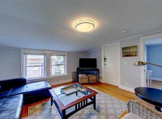 77 Mawney St Floor 3, East Greenwich, RI 02818