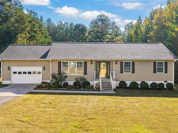 3515 Plank Rd, South Hill, VA 23970