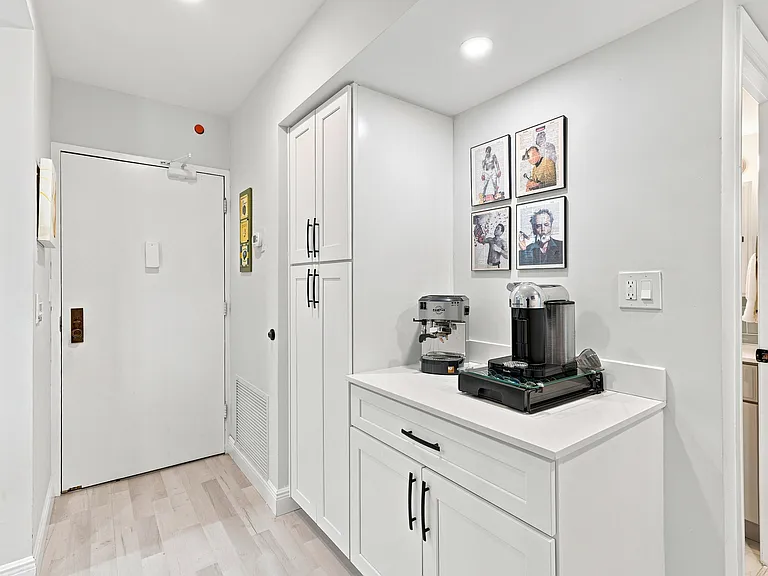 2121 N Ocean Blvd #405W — Photo 4