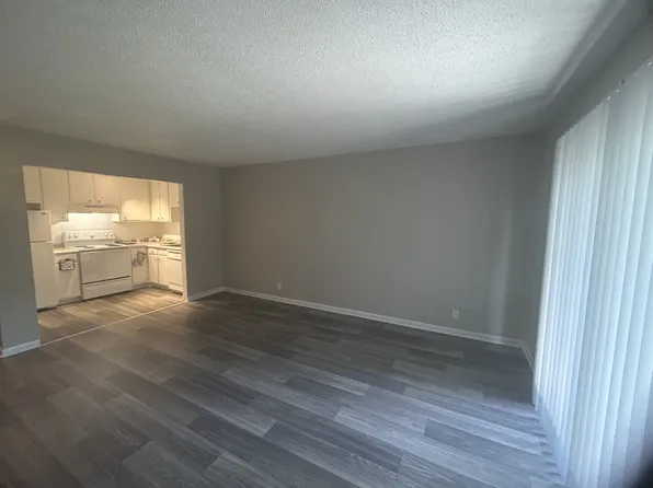 D104-1005 Hickory Hill Ln, Hermitage, TN