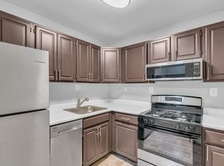 Cheverly Crossing Apartments, Hyattsville, MD 20784