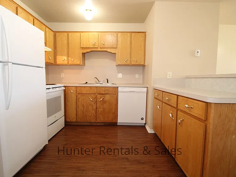 4206B Deek Dr — Photo 6