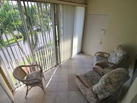 3rd image of 241 Pine Hov Cir APT B-2