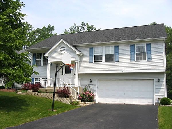 1st image of 569 Ascot Ct