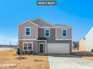 1036 Logan Canyon Ln, Zebulon, NC 27597
