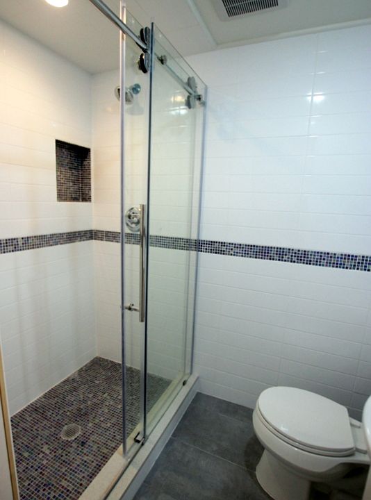 1st image of 34 E 1st St APT 2R